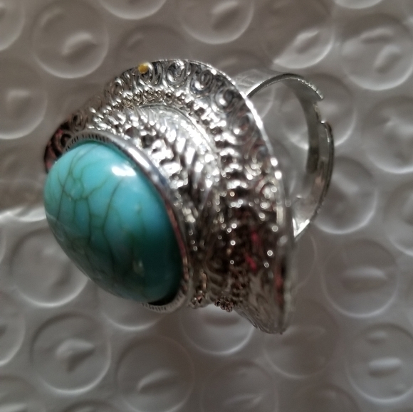 2 PAIR OF RINGS - Picture 4 of 4